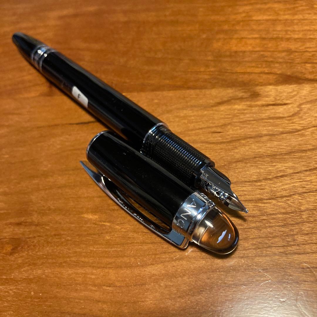 MONTBLANC 万年筆スターウォーカー黒・銀色ペン先F細字「自分へのご褒美」