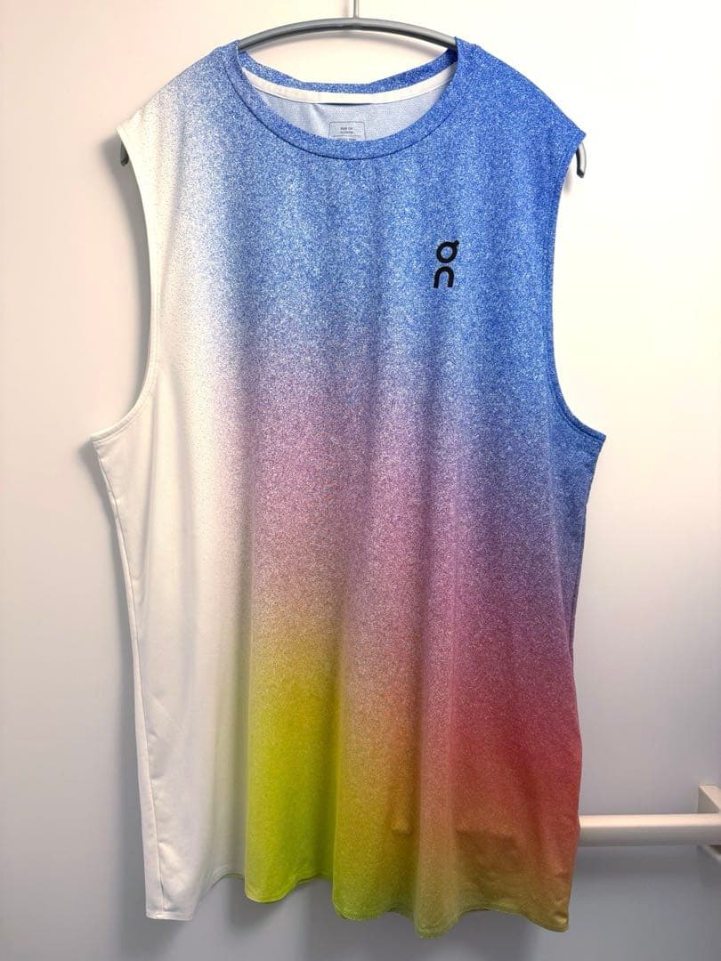 On グラデーション タンクトップ & ショーツ セット M テニスウェア オン