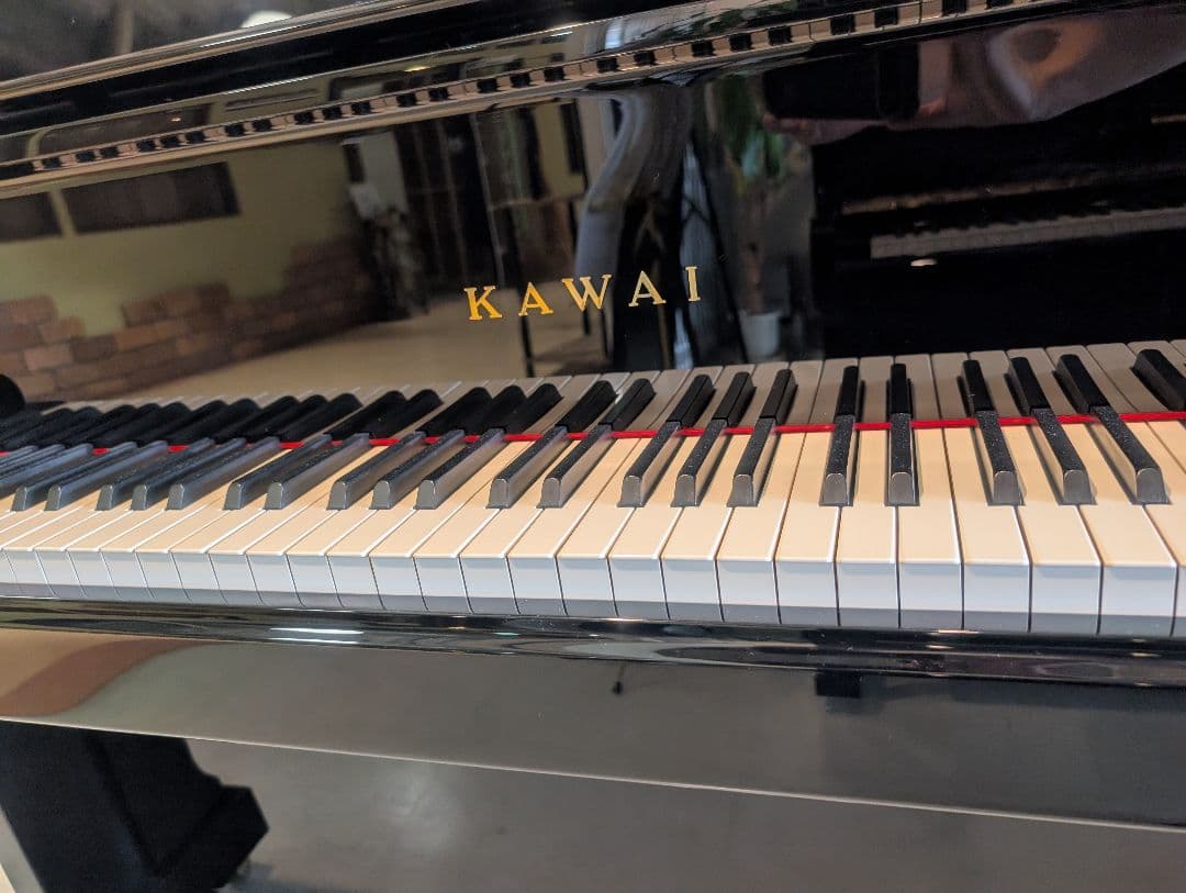 KAWAI アップライトピアノ K-70　（中古ピアノ）