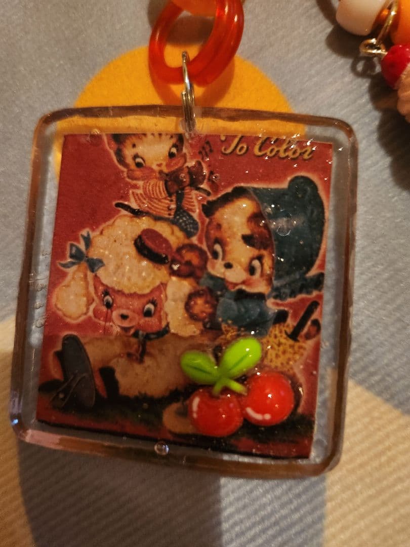 じゃらじゃらキーホルダー ジャラジャラ レジン