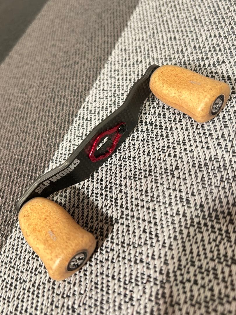 『SLP WORKS』RCSカーボンクランクハンドル 85mm&コルクノブ