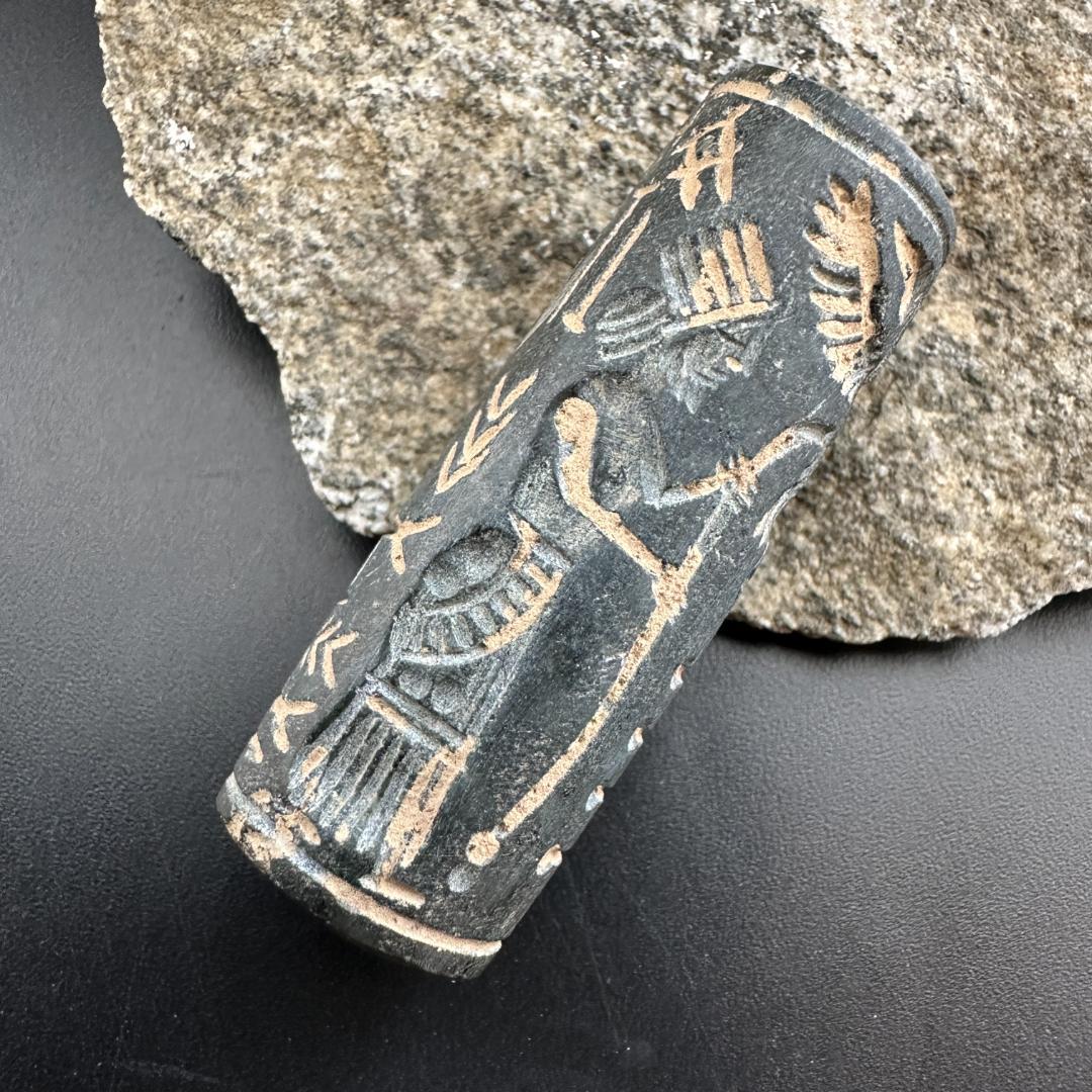 円筒印章 古代メソポタミア文明 楔形文字 バビロニア バビロン 1484