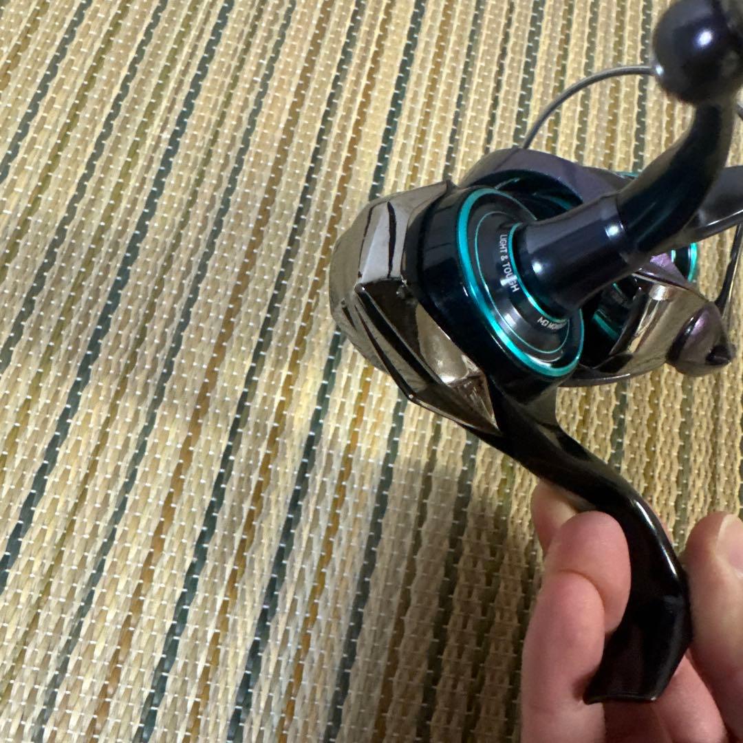 【最終値下げ】ダイワ　23エメラルダスRX LT2500-XH-DH