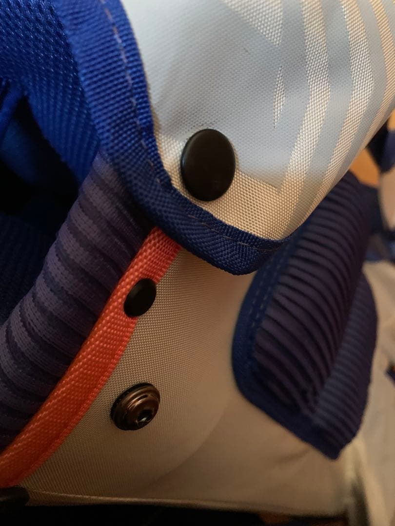 adidas ゴルフ　スタンド式キャディバッグ　軽量