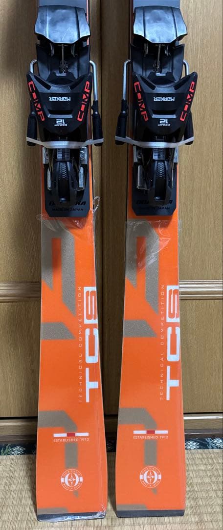 新品未使用　OGASAKA TC-S SR585スキー板165㎝ オレンジ