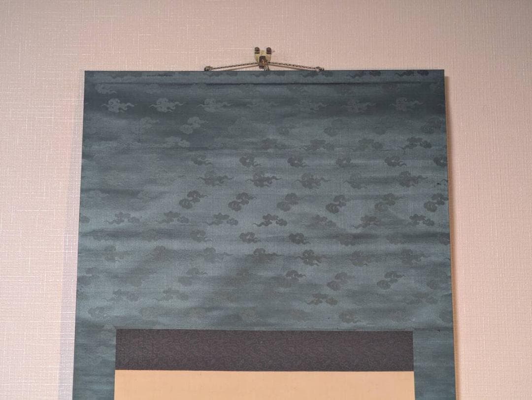 【真作】掛軸　山水高瀑図　文人趣あふれる墨彩山水画　余韻深き一幅　R114