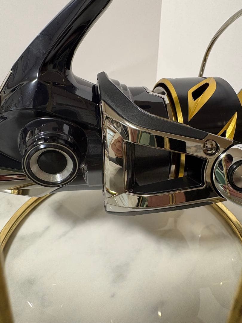 超美品:19ステラSW 8000PGスピニングリール