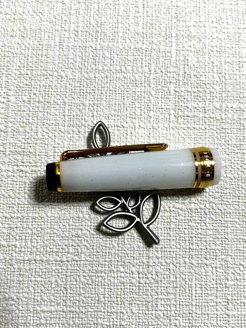 【美品】セーラー 万年筆 四季織 雪月空葉 EF