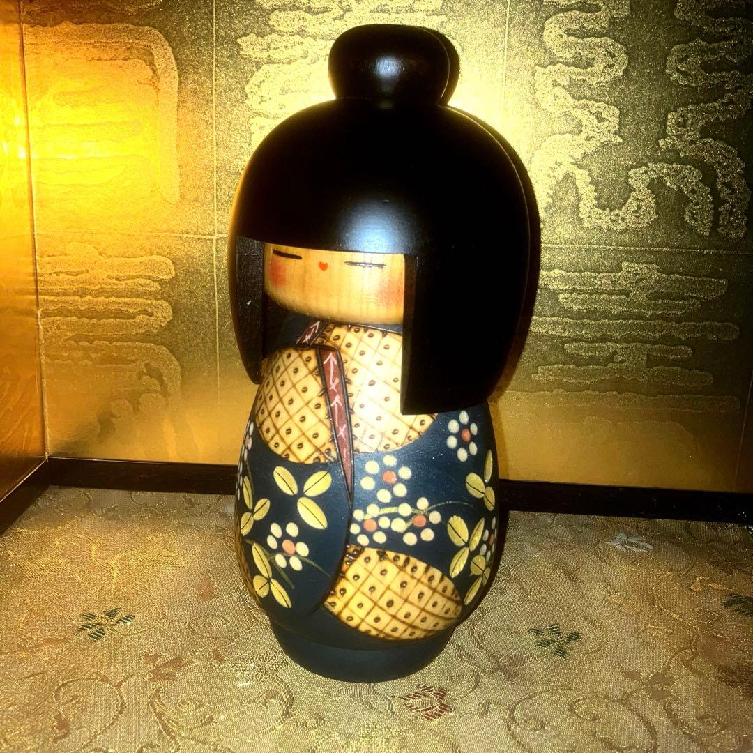 《特級呪物》元気で活発な高級座敷童子様（チョウピラコ様）の宿るこけし人形　縁起物