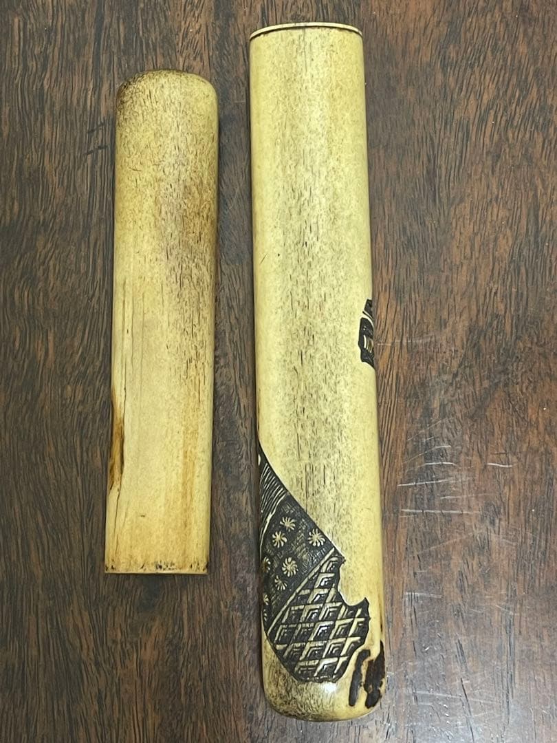純銀キセル　骨製　彫刻キセル入れセット　煙草具　骨董古美術