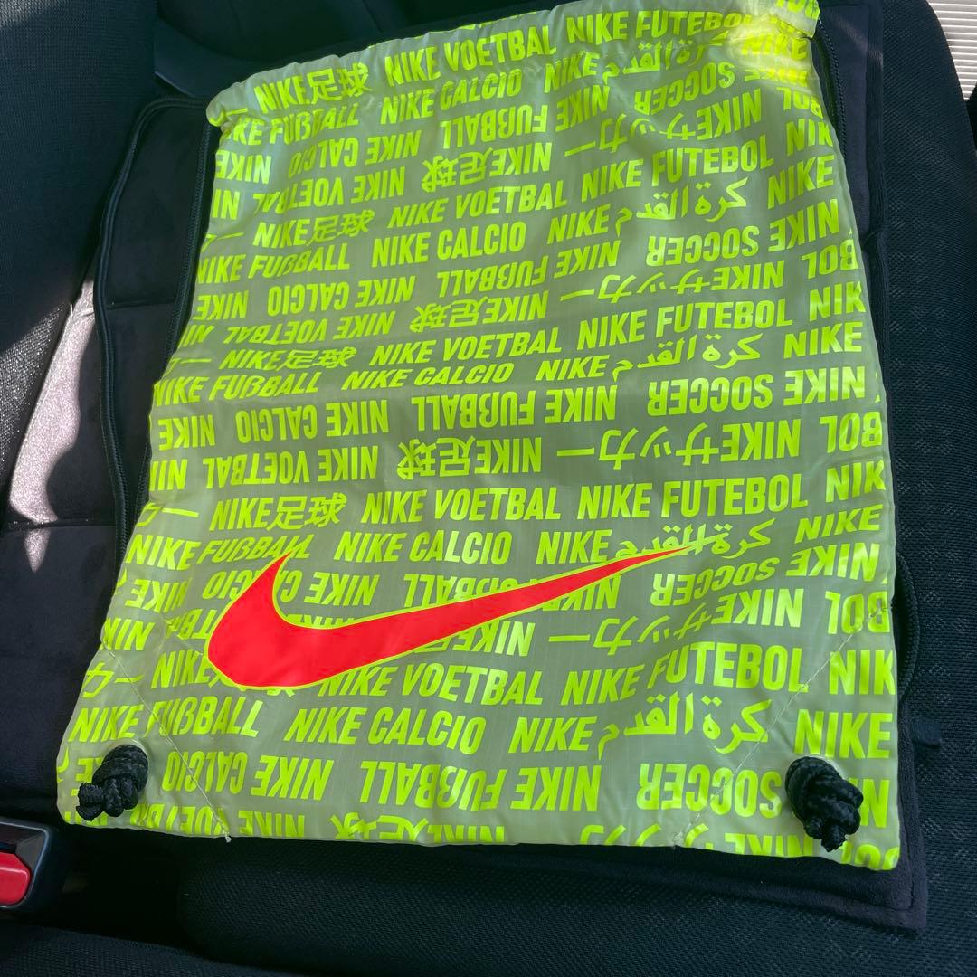 ティエンポ　LEGEND 10 ELITE AG-PRO 25.5センチ