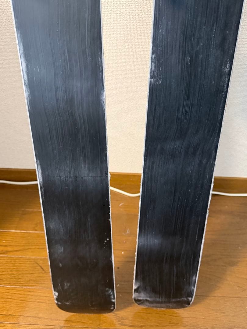 スキー Armada lnvictus 99Ti 179cm