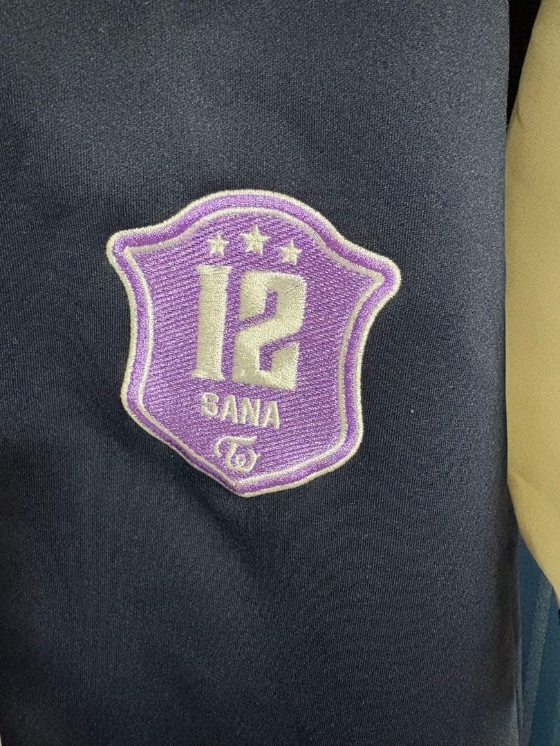 TWICE READY TO BE サナ ユニフォーム ベースボールシャツ