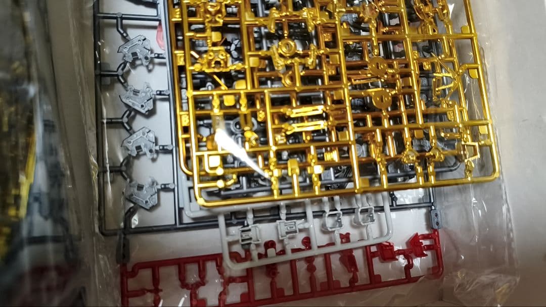 VFIGHTER（ニューガンダム）ダブルフィンファンネル　チタニウムフィニッシュ