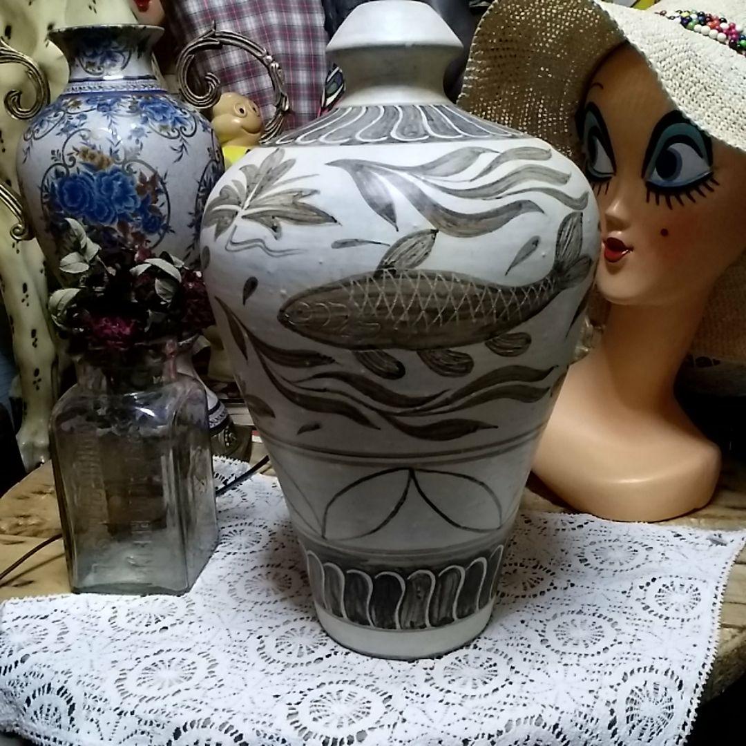 中国　古玩　磁州釜魚紋やきもの