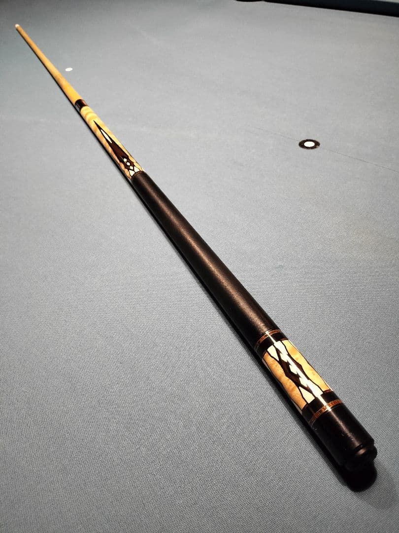 【美品】Schön ショーン ビリヤード プレイ カスタムキュー ノーマル