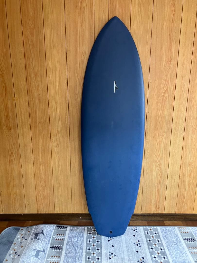 トーマスサーフボード　5.5 ダイヤモンドテール　日本未発売