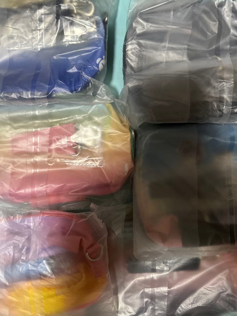 ラブライブ 蓮ノ空女学院スクールアイドルクラブ　マルチポーチ　6個