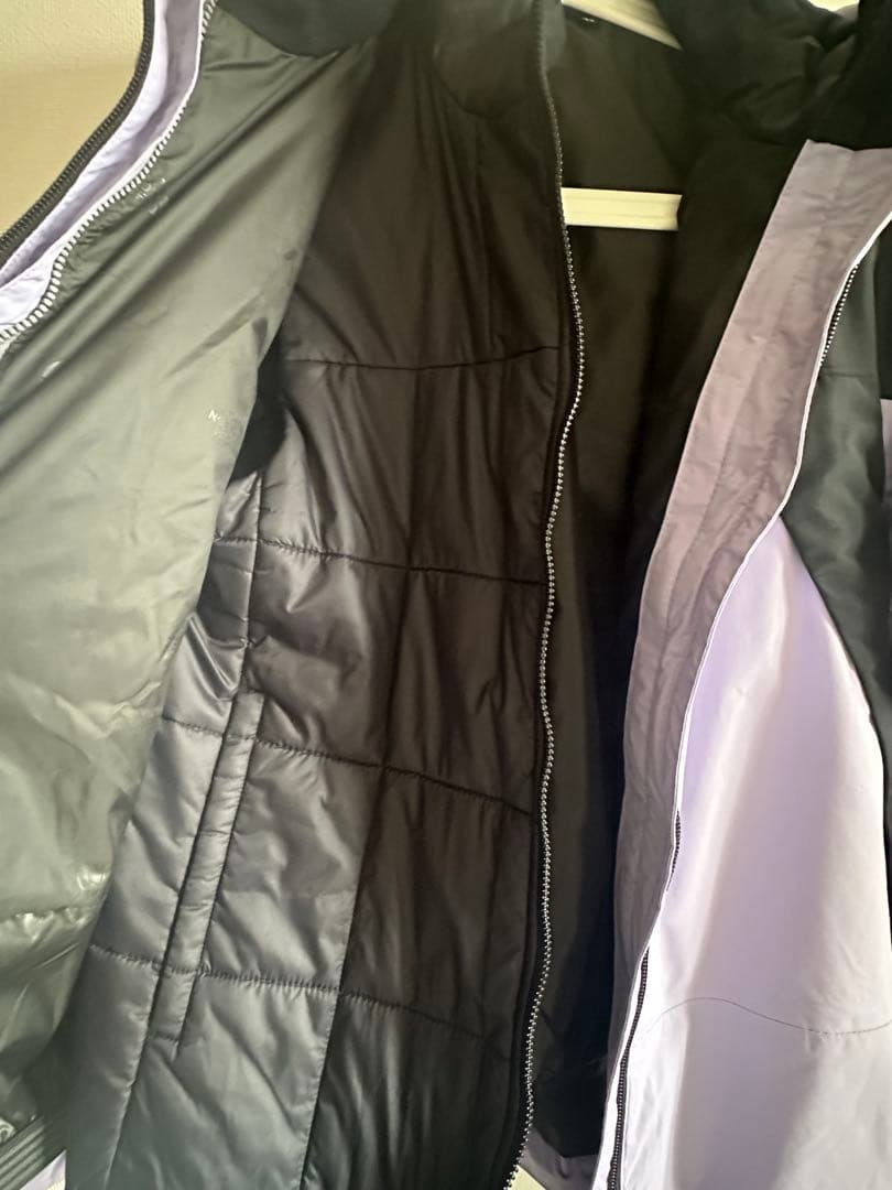 ウーロススノートリクライメイトジャケット（キッズ） 150 NSJ62307