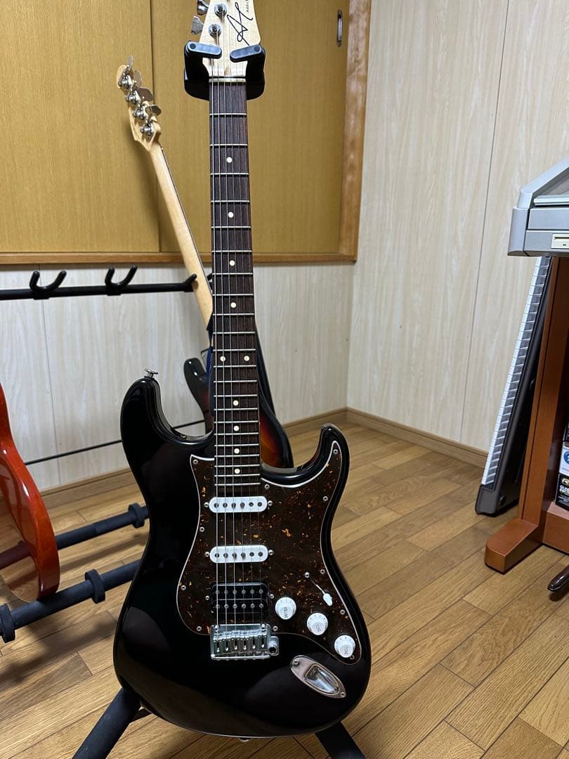 momoseボディ/addictoneネック　ストラトタイプ