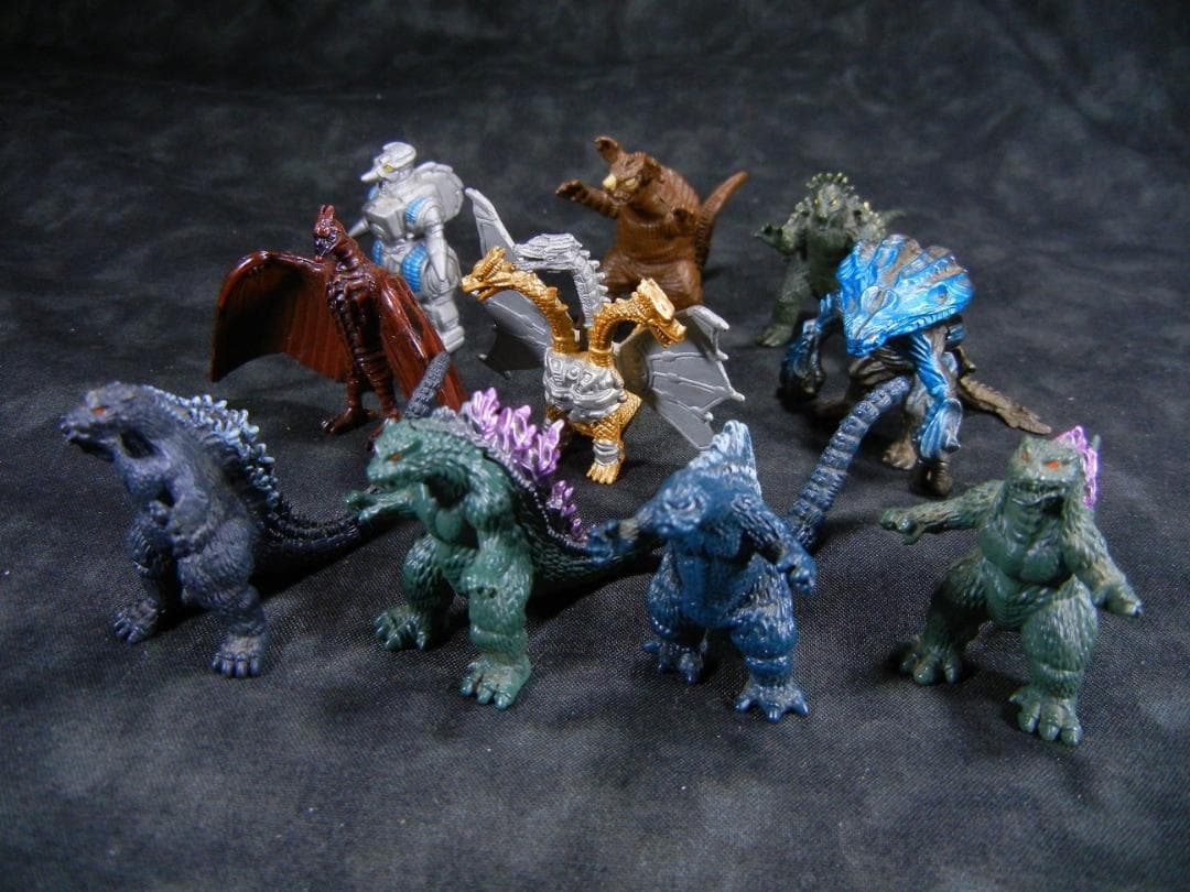 中古　食玩 ゴジラ王国１7体セット　本体のみ