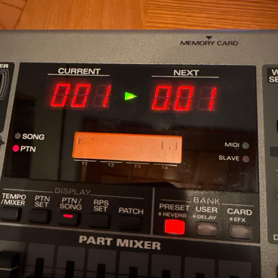 Roland MC-505 シルバー　ヴィンテージ　ジャンク品