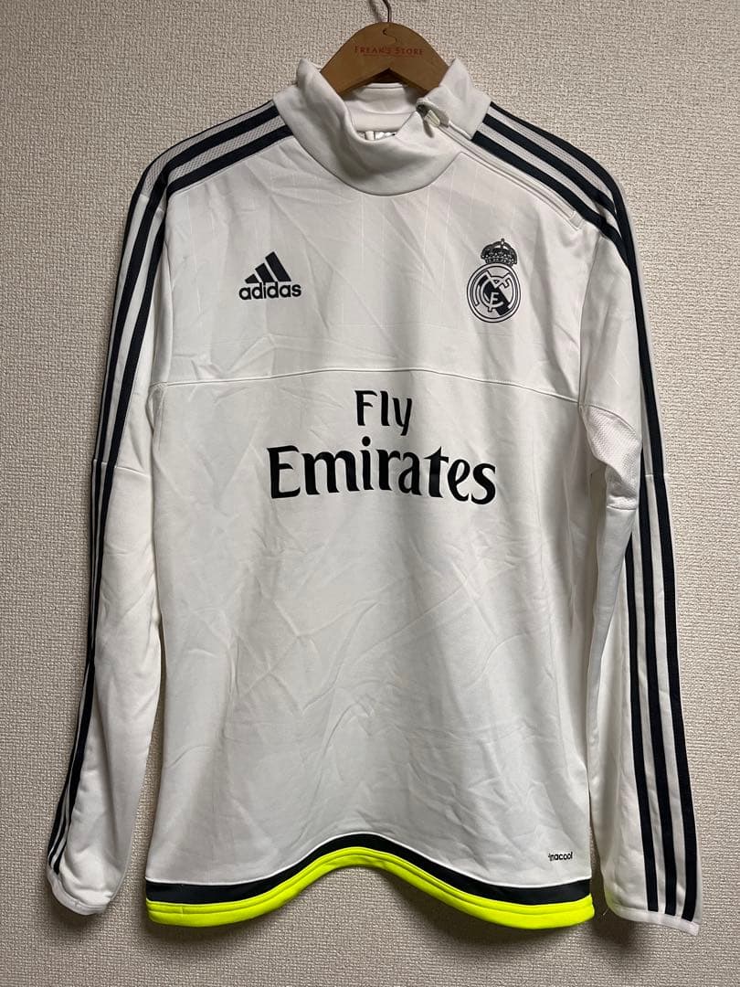 スペインリーグレアルマドリードadidas製長袖プラクティスシャツバルセロナ