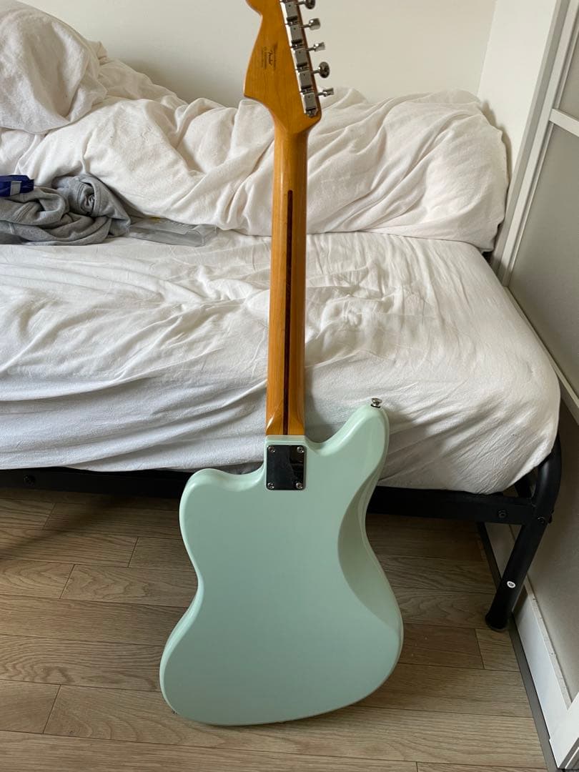 あ*た様 Squier classic vibe 70s Jaguar 改造品