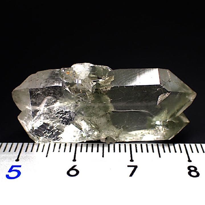 【イタリア/アオスタ渓谷産】アルパインファーデンクォーツ