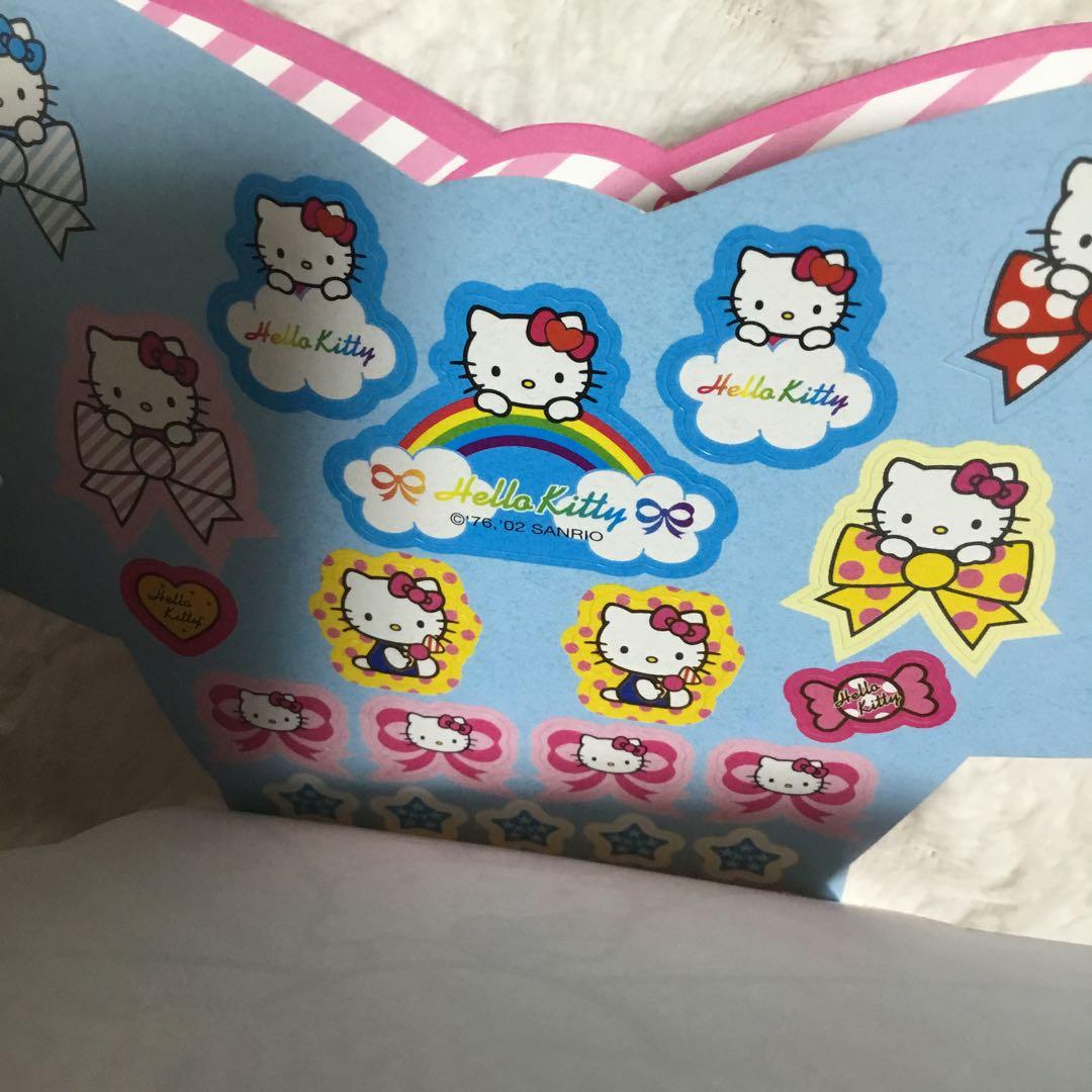 キティちゃん　ハート　りぼん