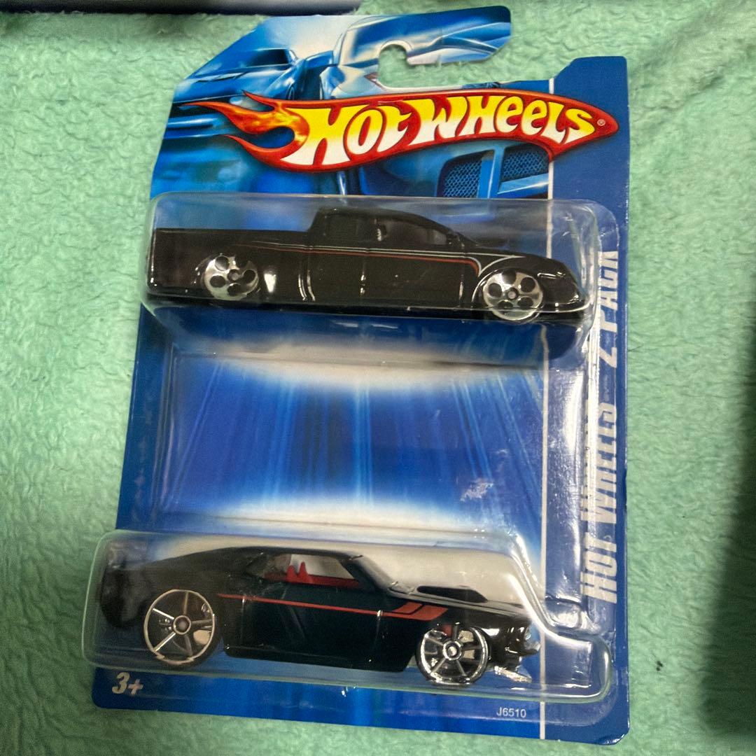 Hot Wheels 71 Dodge Charger 2パック 5点セット