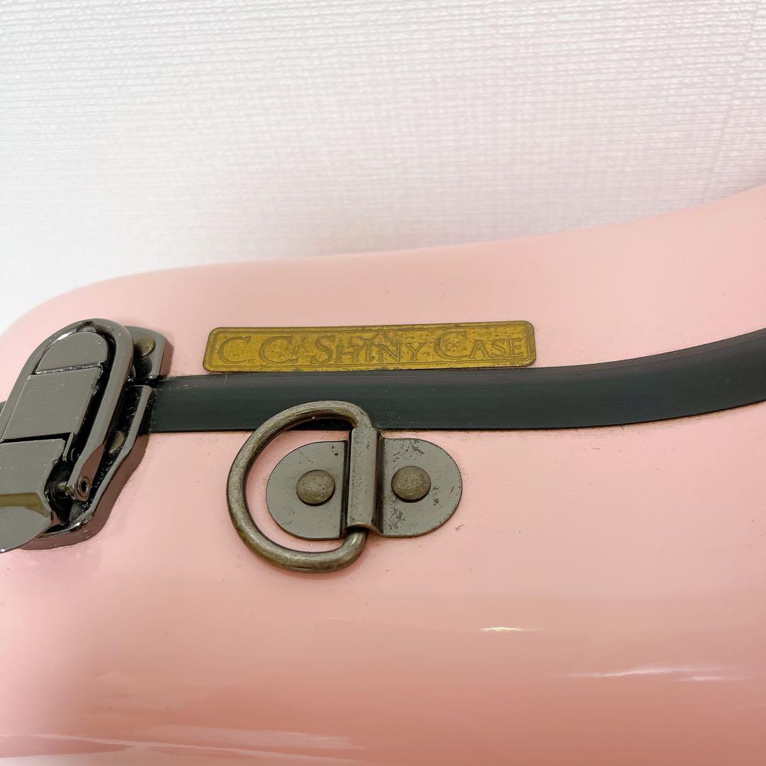 C.C.シャイニーケース　サックス　ピンク　ショルダーストラップ