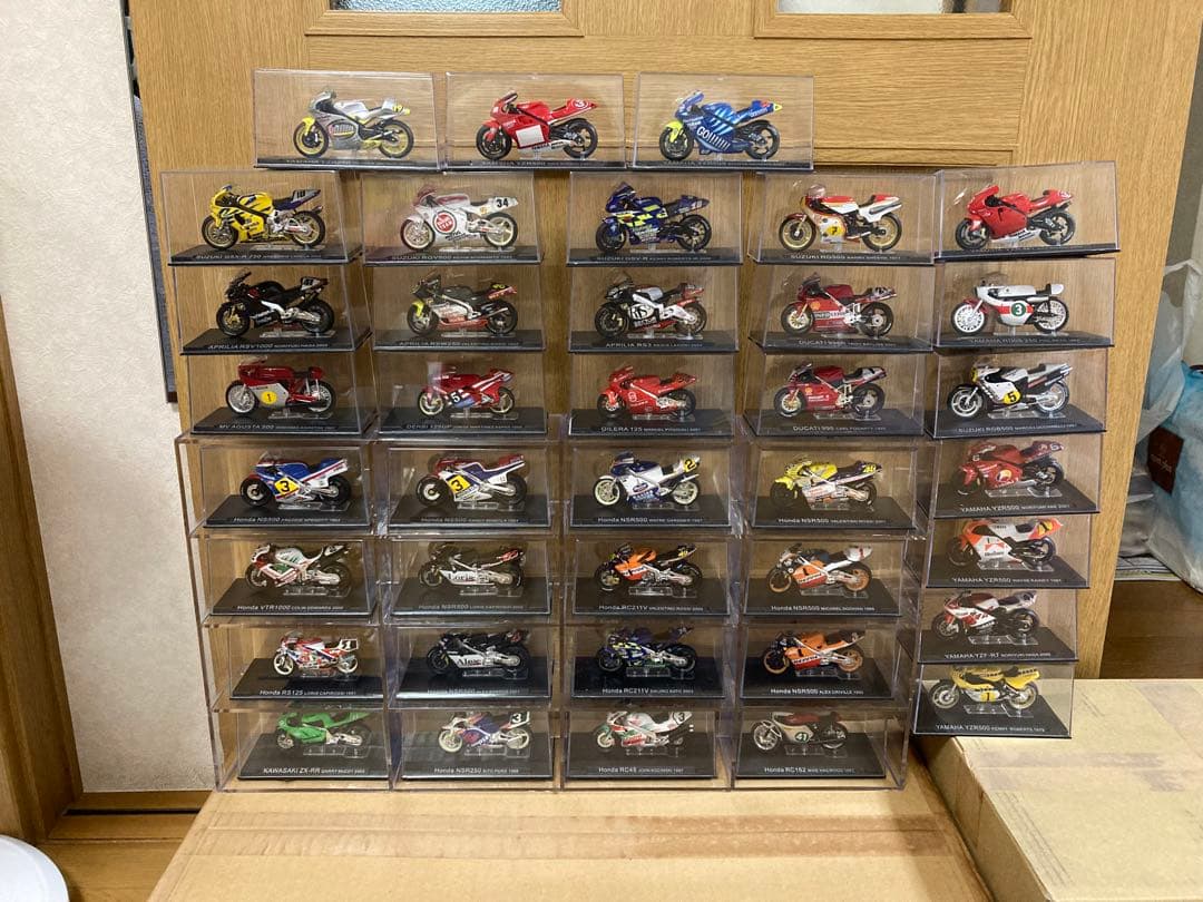 デアゴスティーニ隔週刊チャンピオンバイクコレクション　1/24スケール　ファイル