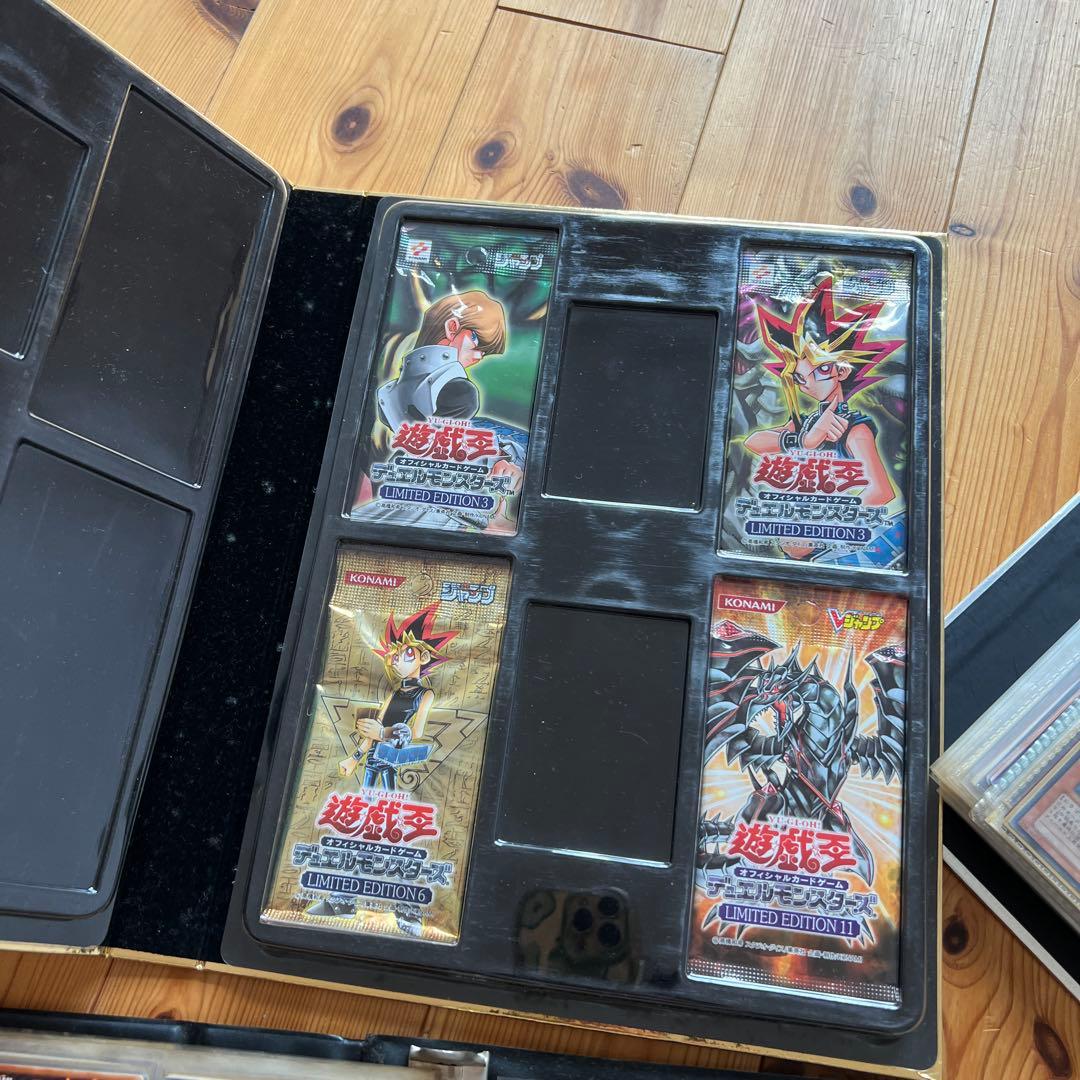 遊戯王1400枚以上 まとめ売り 大量 レア 初期 2000~2007年