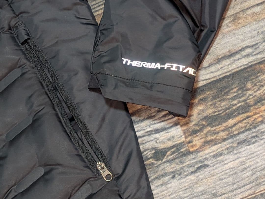 L ナイキ エアロロフト ダウンジャケット 定価4.1万 ランニング ゴルフ 黒