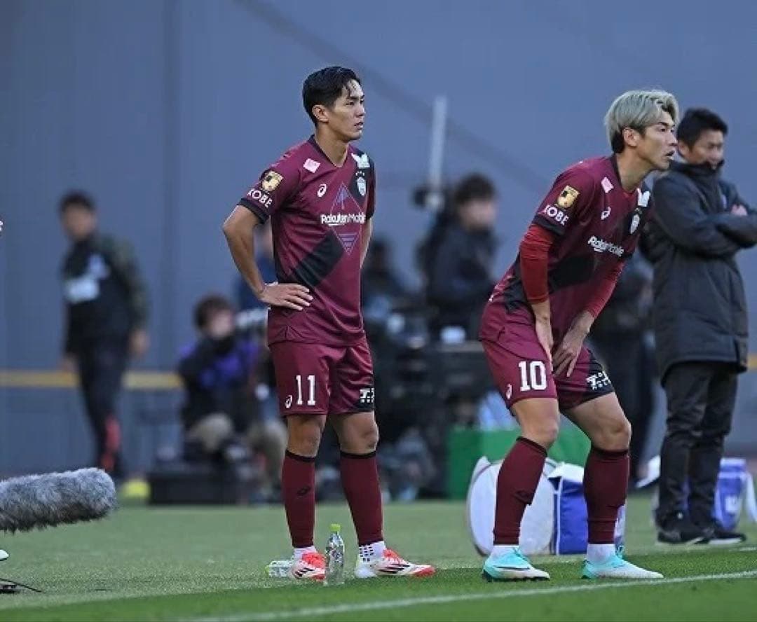 ヴィッセル神戸2025レプリカユニフォーム(大迫勇也、武藤嘉紀２枚セット)