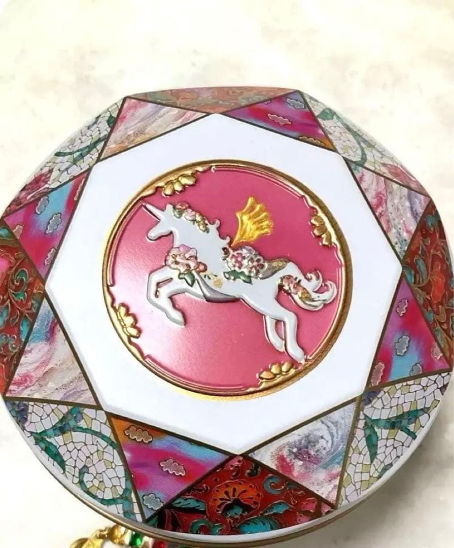 レア羽ペイント⭐︎特別限定　青山デカーボ　ユニコーン缶+パールチェーン