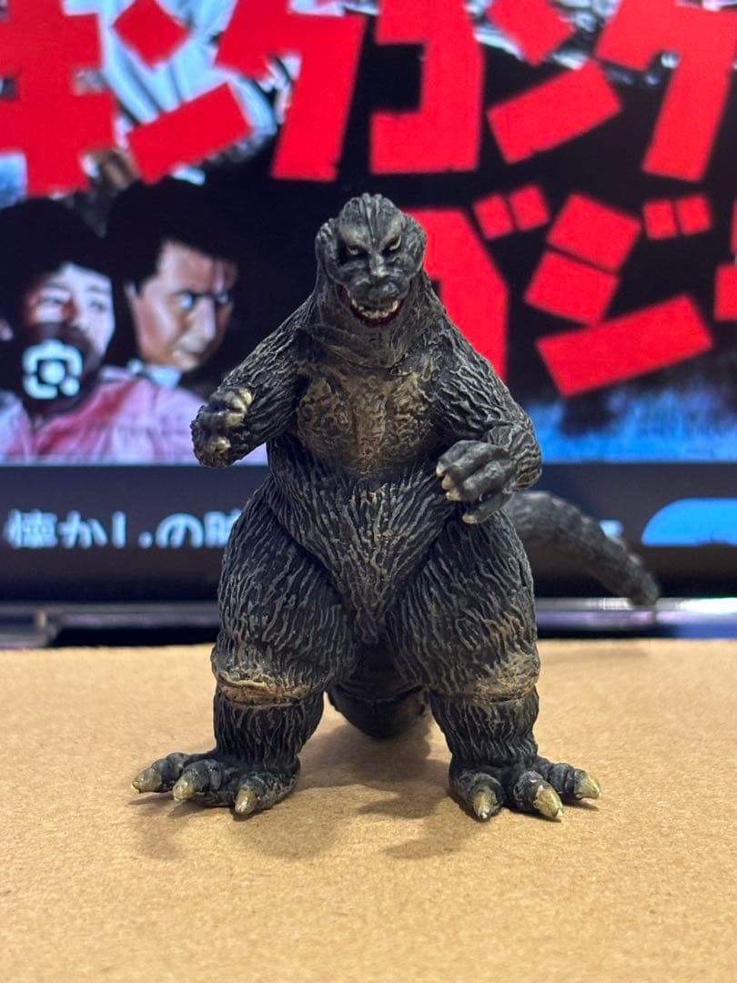 HGシリーズ　ゴジラ’62 キンゴジ　リペイント