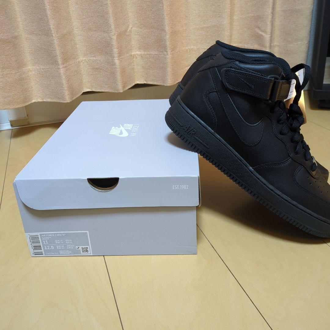 【新品！未使用】ナイキ　エアーフォースハイカット　ブラック　29cm