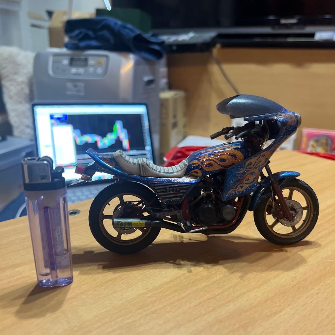 バイクモデル 青金デザイン