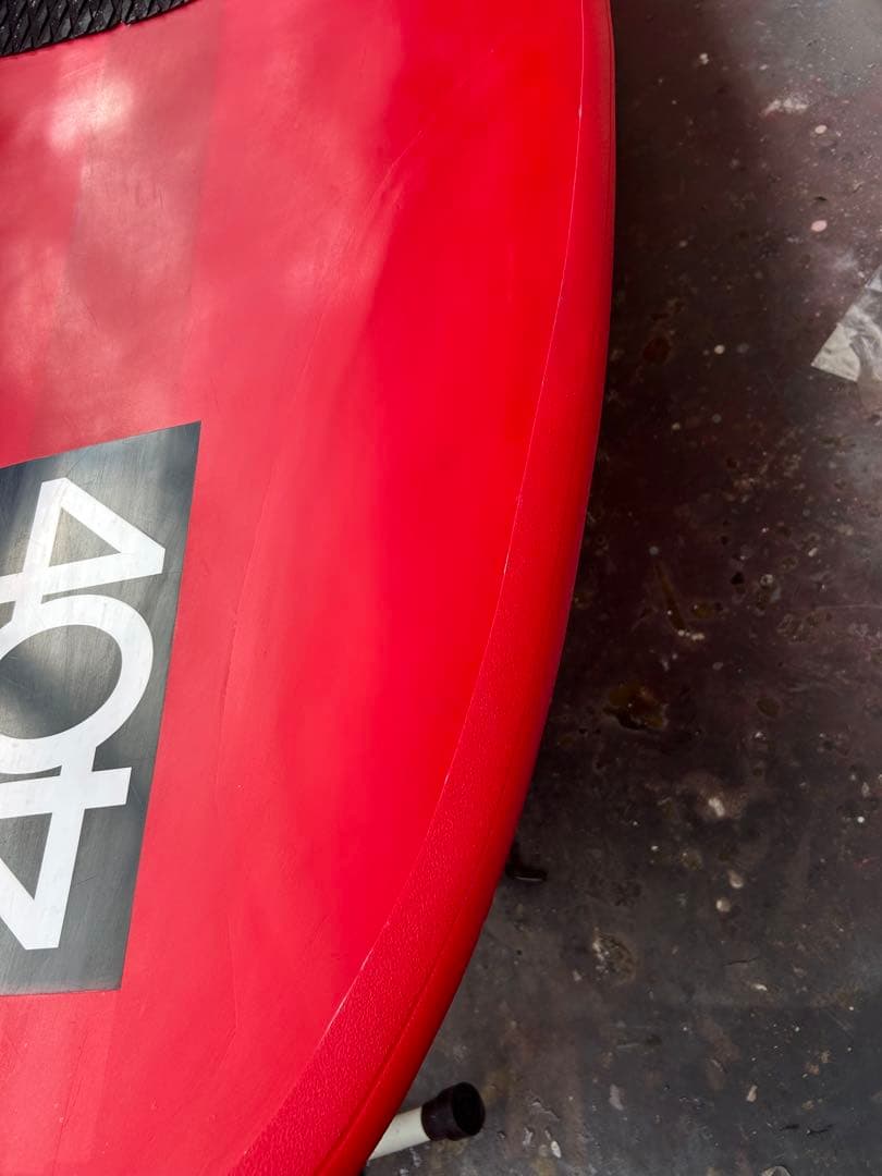 404 EMPIRE SUPサーフボード 9'0\" 赤色 フィン、パドル付き