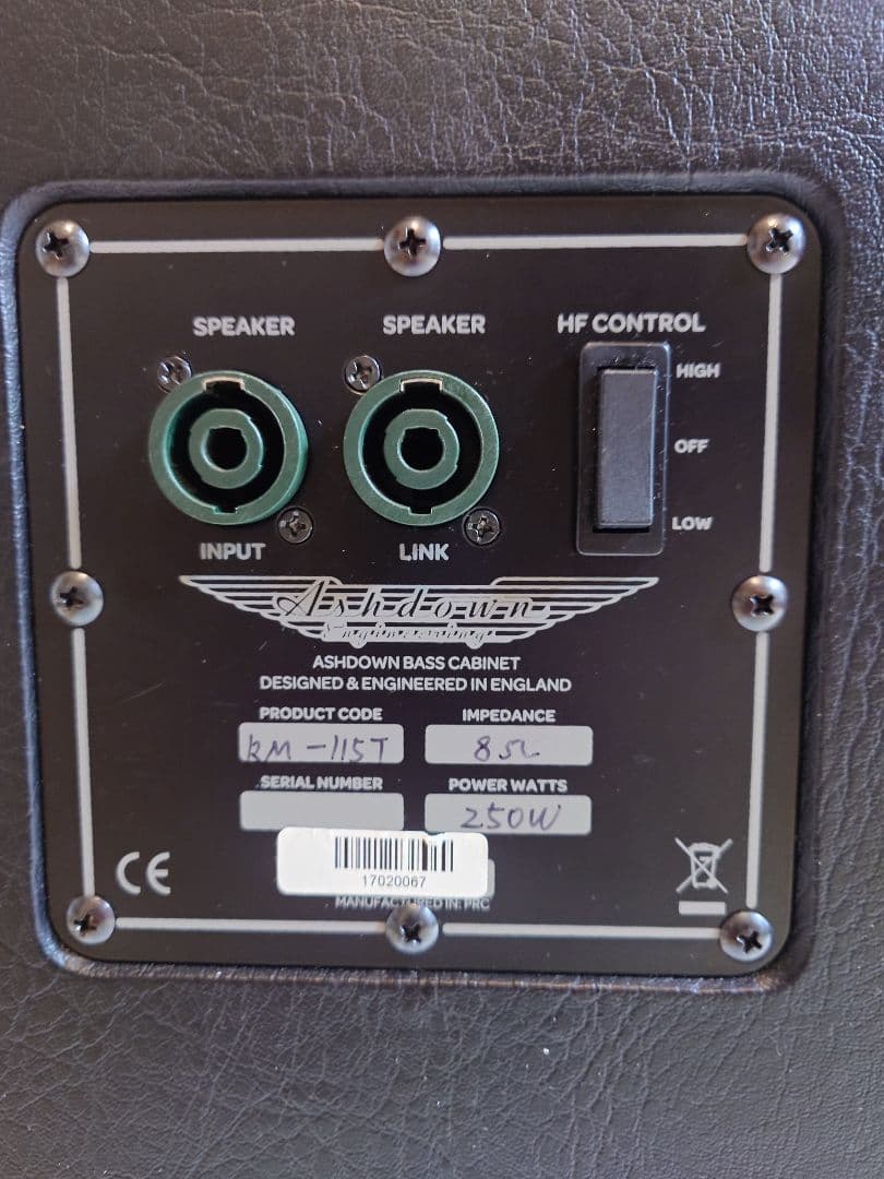 週末6000円⤵️ASHDOWN RM-115T-EVOベースアンプキャビネット
