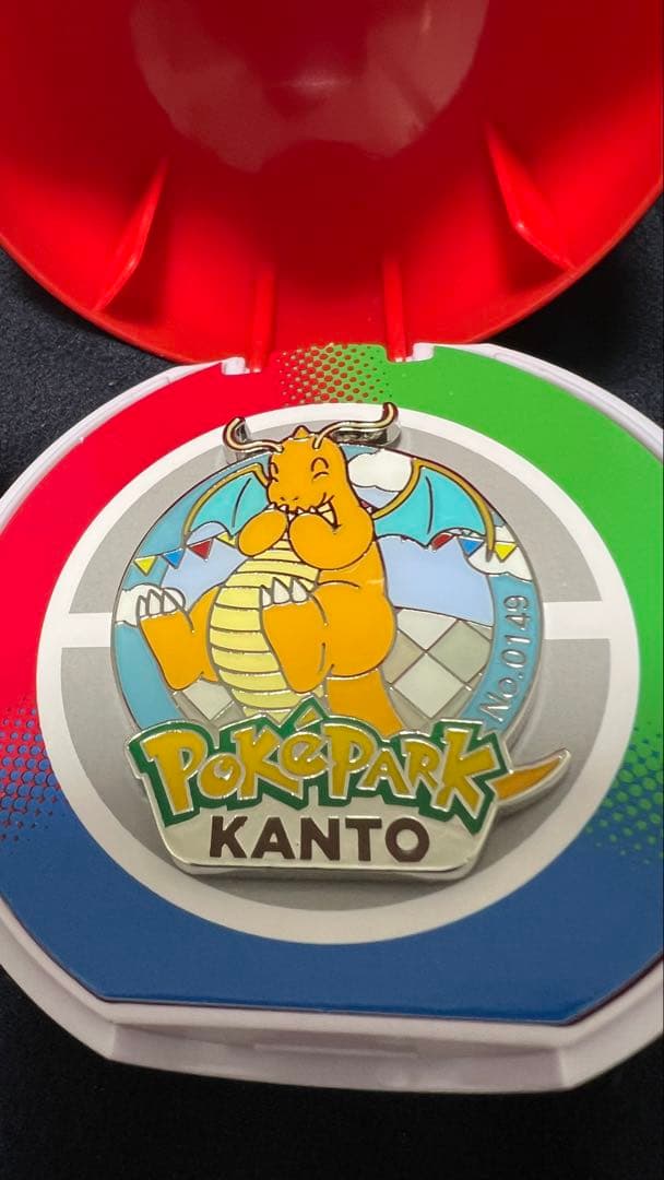 ポケパークカントー　ピンズ　ピンバッジ　カイリュー