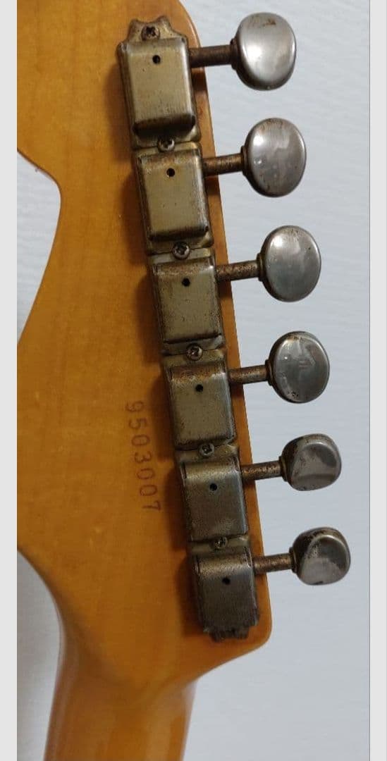 Fender サンバースト & ZOOM PLAYER 3030 　セット