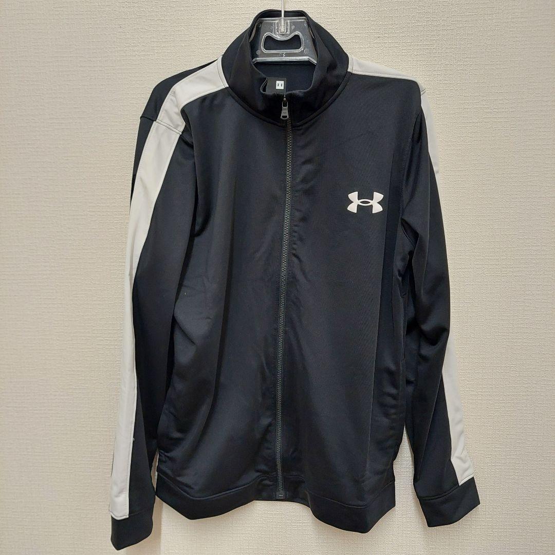 アンダーアーマー ジャージ上下セット 1357139-001 XLサイズ