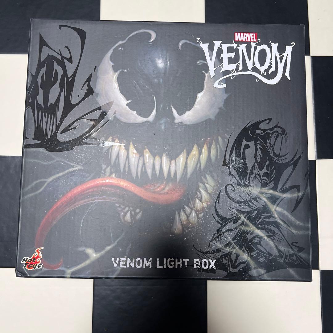 ヴェノム ロゴ　ライト　マーベル　スパイダーマン　venom