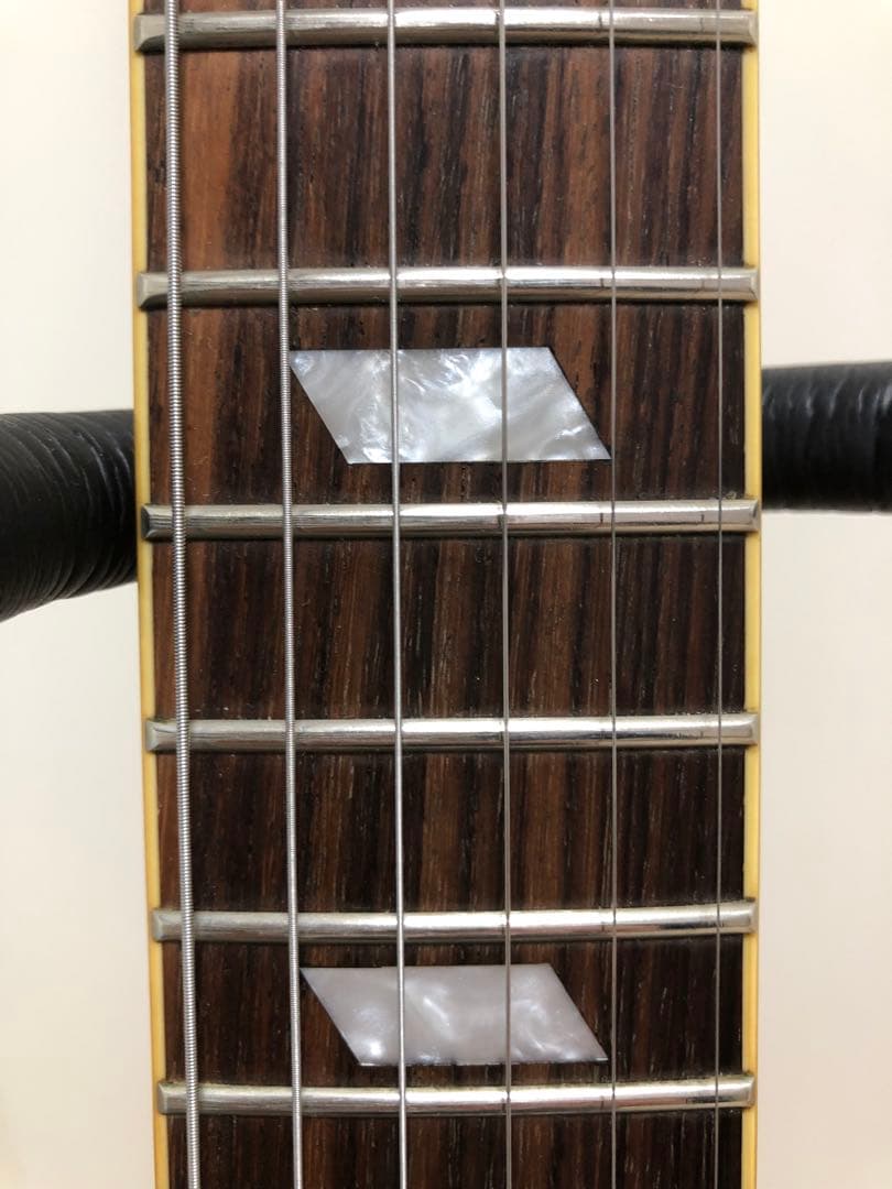 ギター Epiphone riviera Nick Valensi