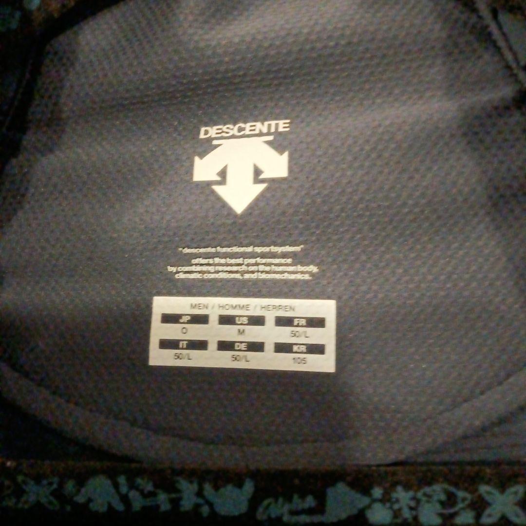 DESCENTEデサント　新品未使用☆ウインドブレーカー上下セット