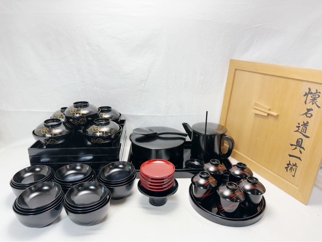 ほぼ未使用 塗師 久世宗春造 懐石道具一揃揃 木製黒真塗 五客揃 共箱