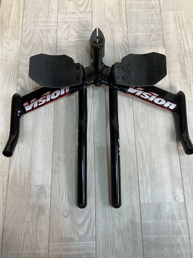 訳あり　Vision トライアスロン・TTバイク用ハンドル　B16